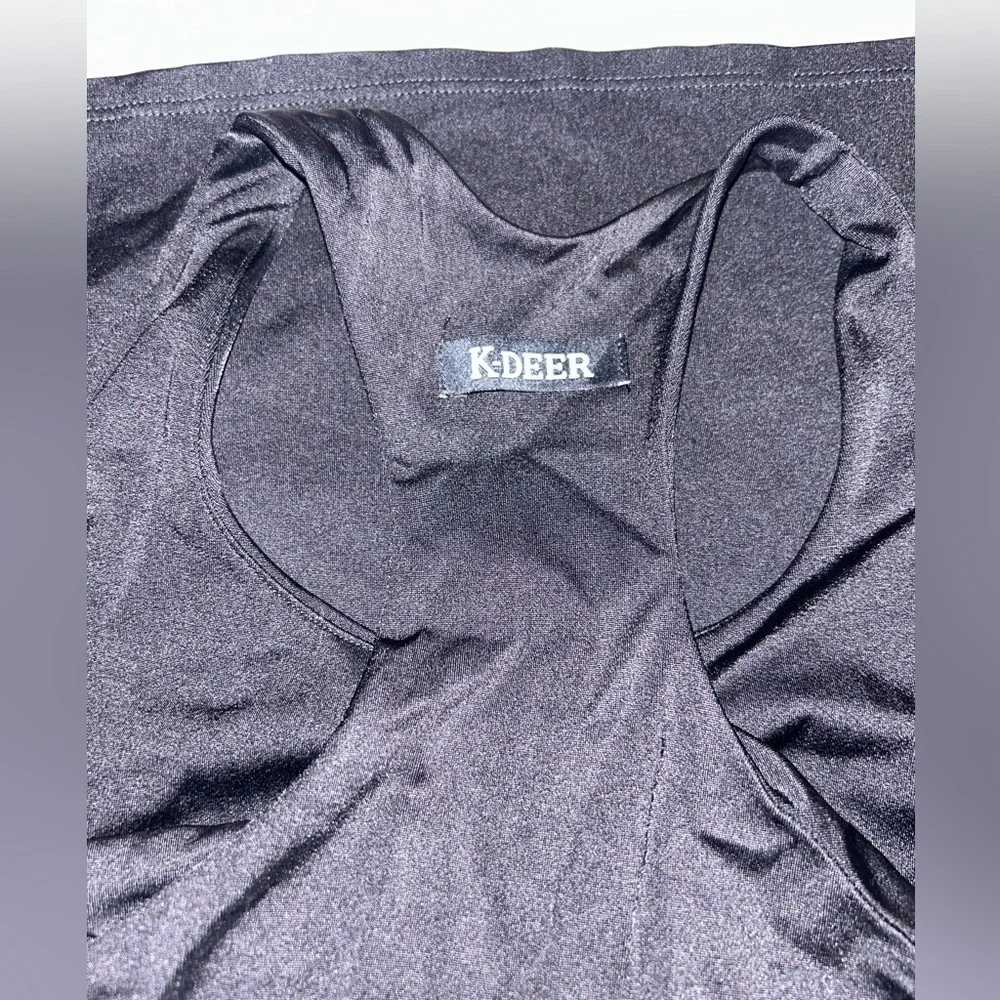 K-Deer Racer Back Tank Top with Built-in-Bra Black Size L Large - Picture 6 of 6